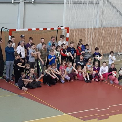 22.03.2019. Ilvars Koscinkevičs un Gints Cimers ciemojas savā skolā uz sarunām un futbola