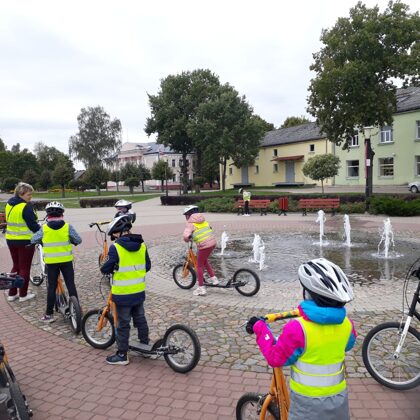 2.-3.klase, apskatot Varakļānu pilsētu