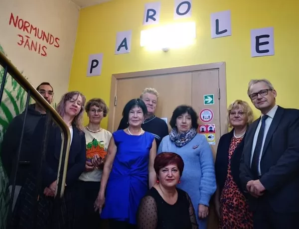 Skolotāju grupa skolotāju dienā 30.09.2022.
